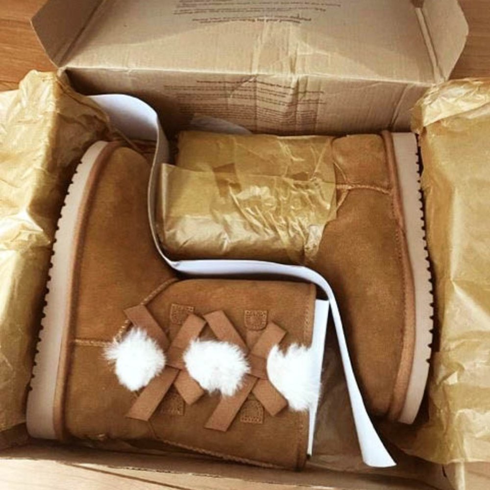 NEW Koolaburra By UGG Victoria Short Bootie